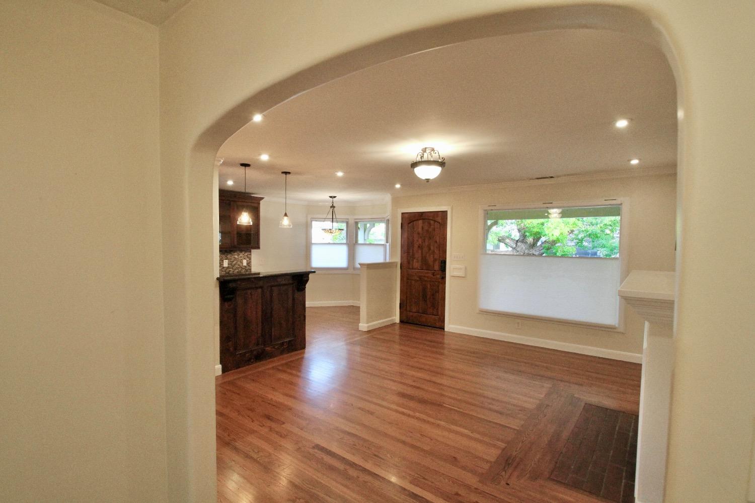 28Th Street, Sacramento, CA, 95818-2730
