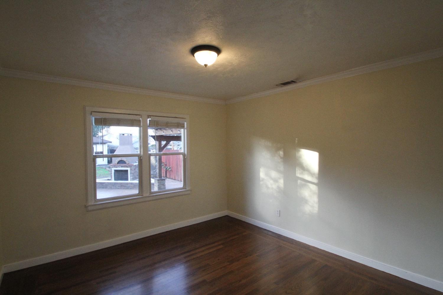 28Th Street, Sacramento, CA, 95818-2730