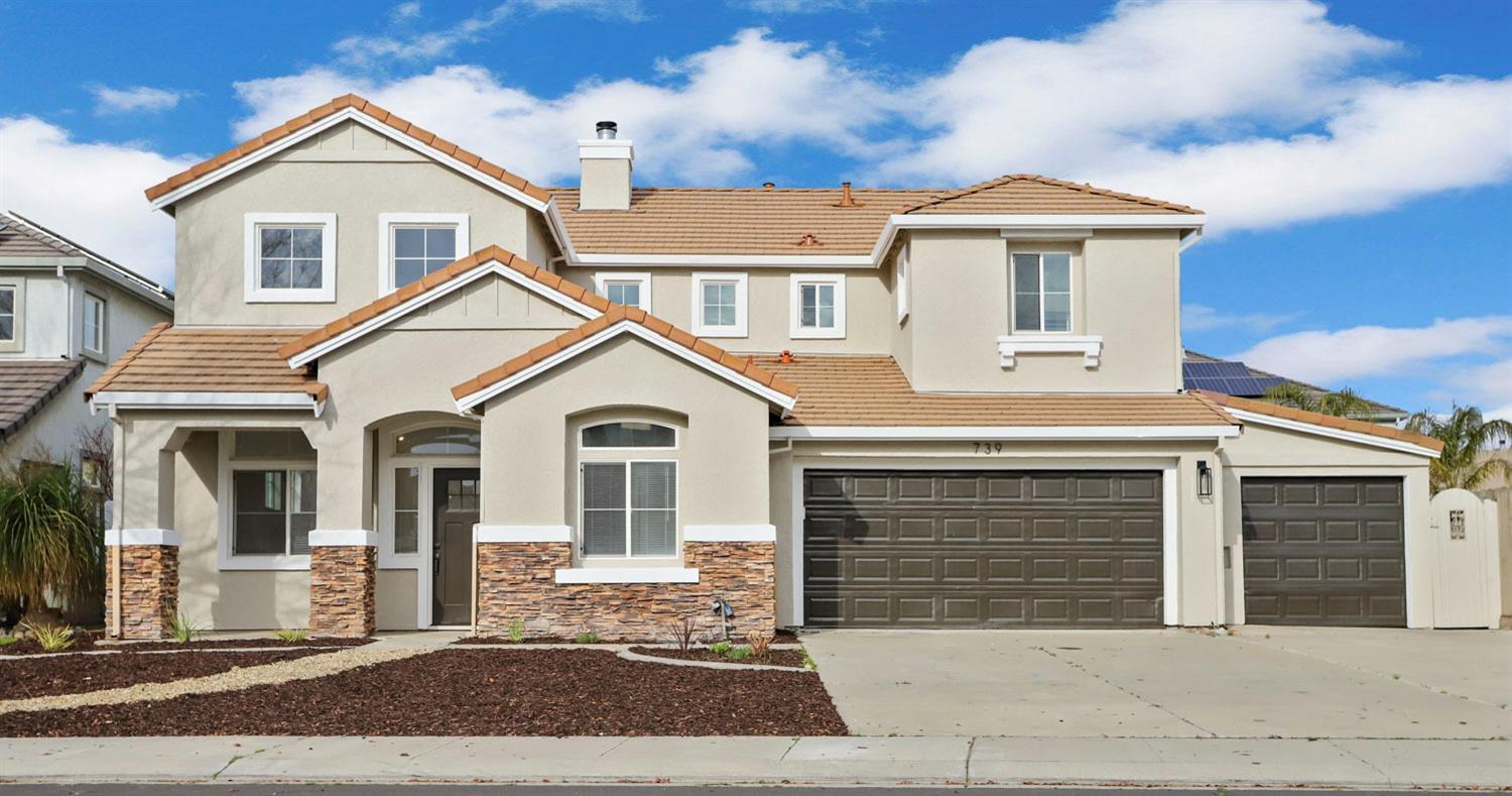 Photo of 739 Amy Wy in Manteca, CA