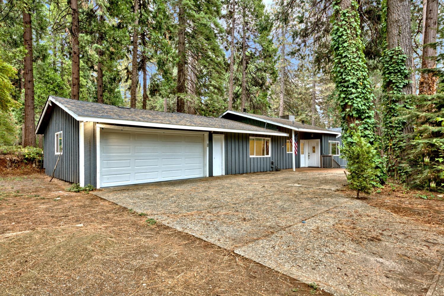 Detail Gallery Image 2 of 45 For 5731 Pony Express Trl #5600,  Pollock Pines,  CA 95726 - 4 Beds | 2 Baths