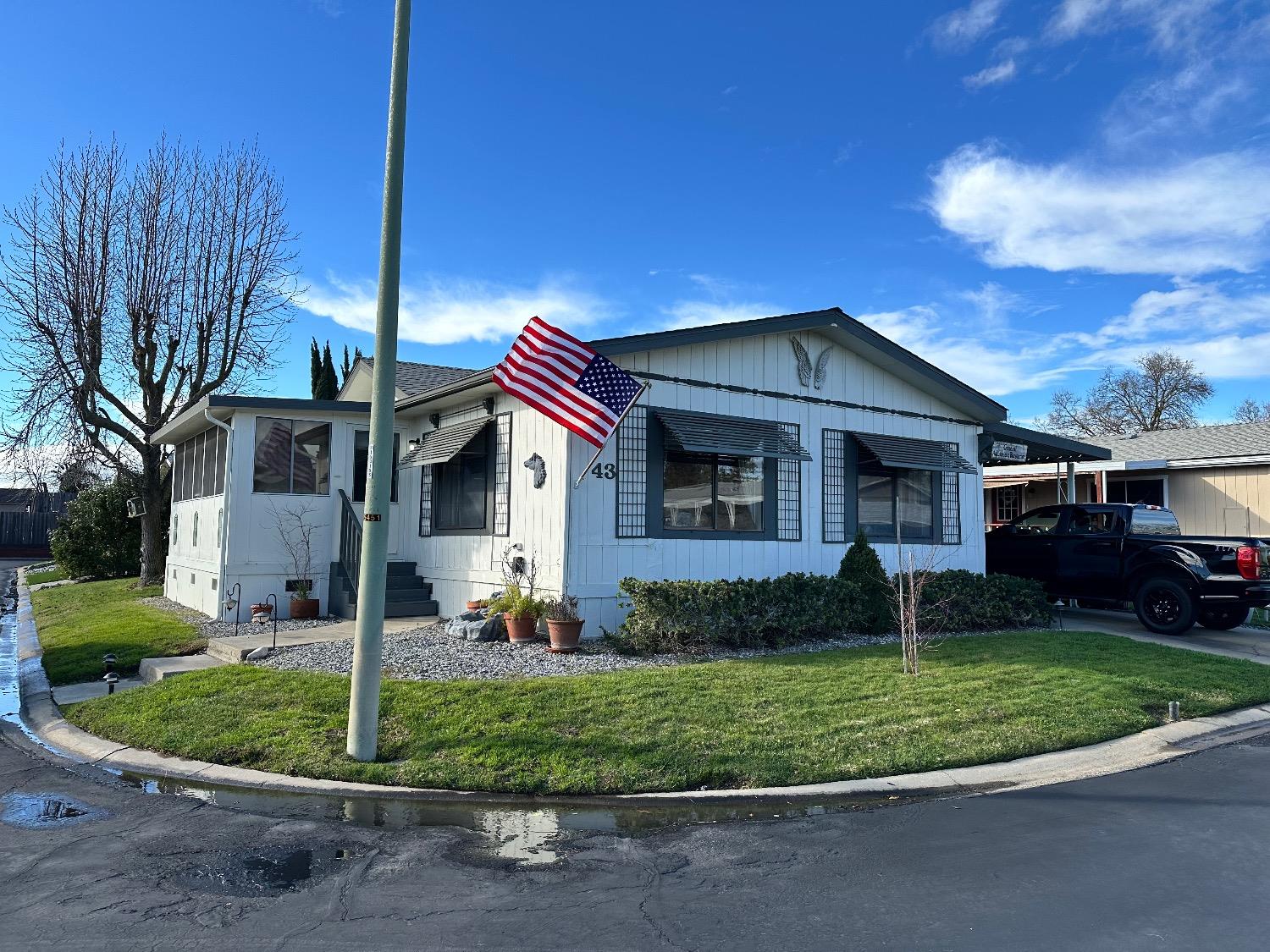 Photo of 700 2nd St #43 in Galt, CA