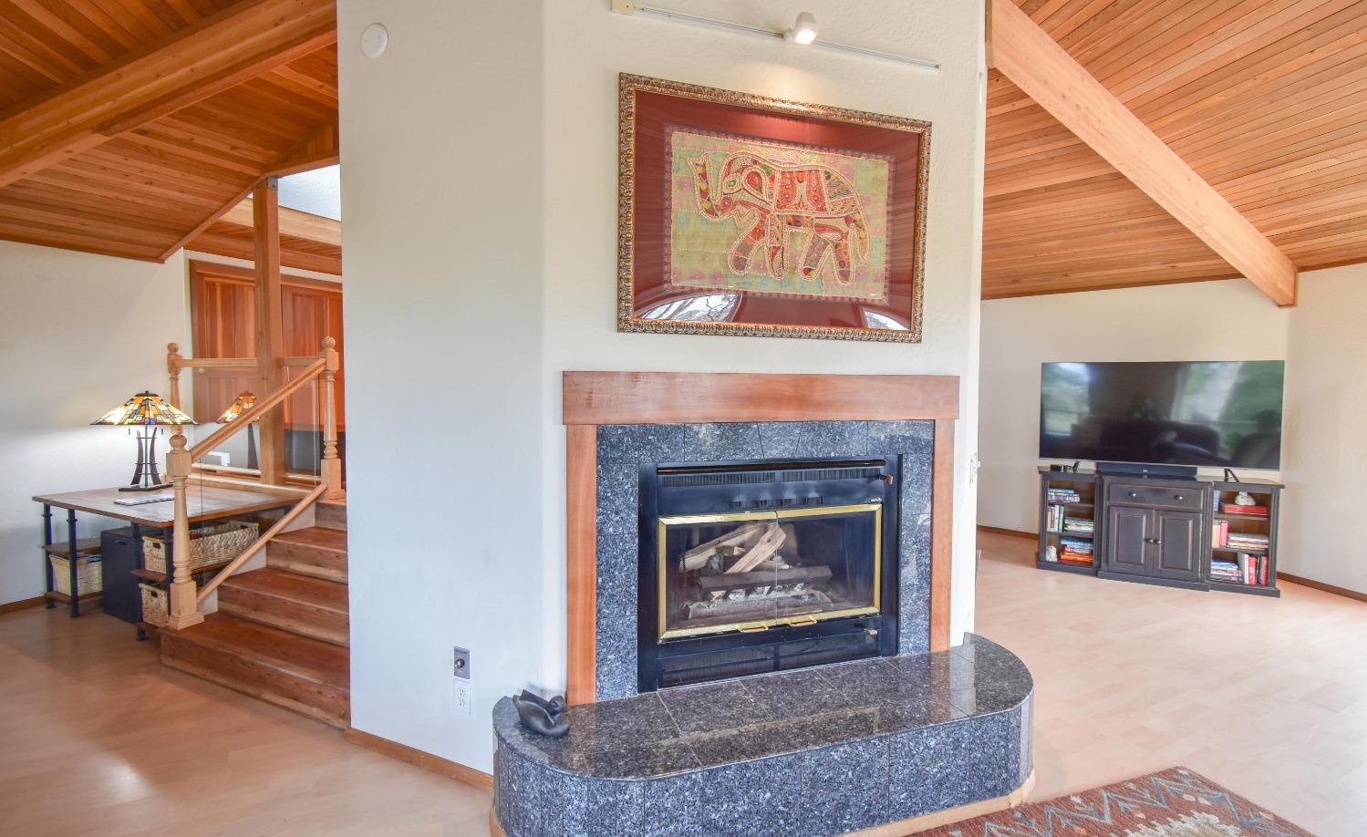 Detail Gallery Image 18 of 77 For 18568 Woodham Carne Rd, Sonora,  CA 95370 - 3 Beds | 2/1 Baths
