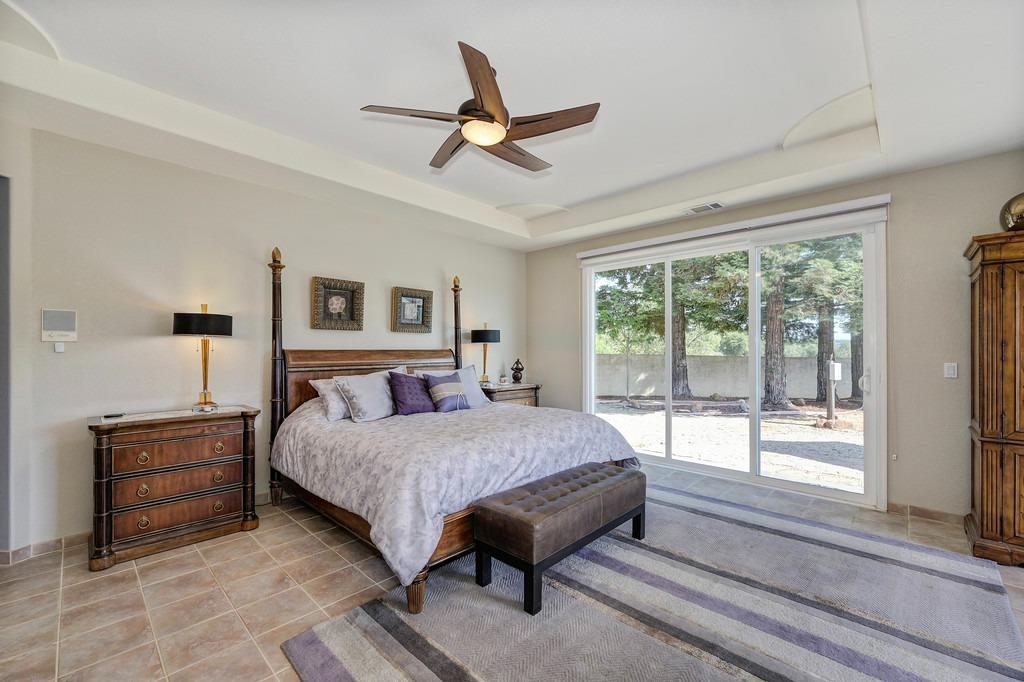 Detail Gallery Image 28 of 81 For 4210 Chemise Ln, Rescue,  CA 95672 - 4 Beds | 3/1 Baths
