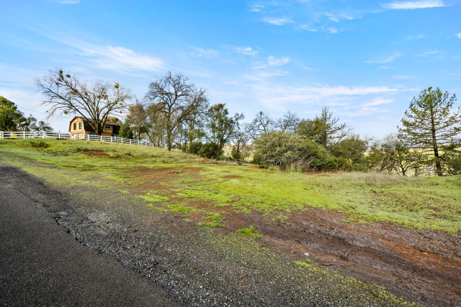 Monitor Court, El Dorado, California image 16