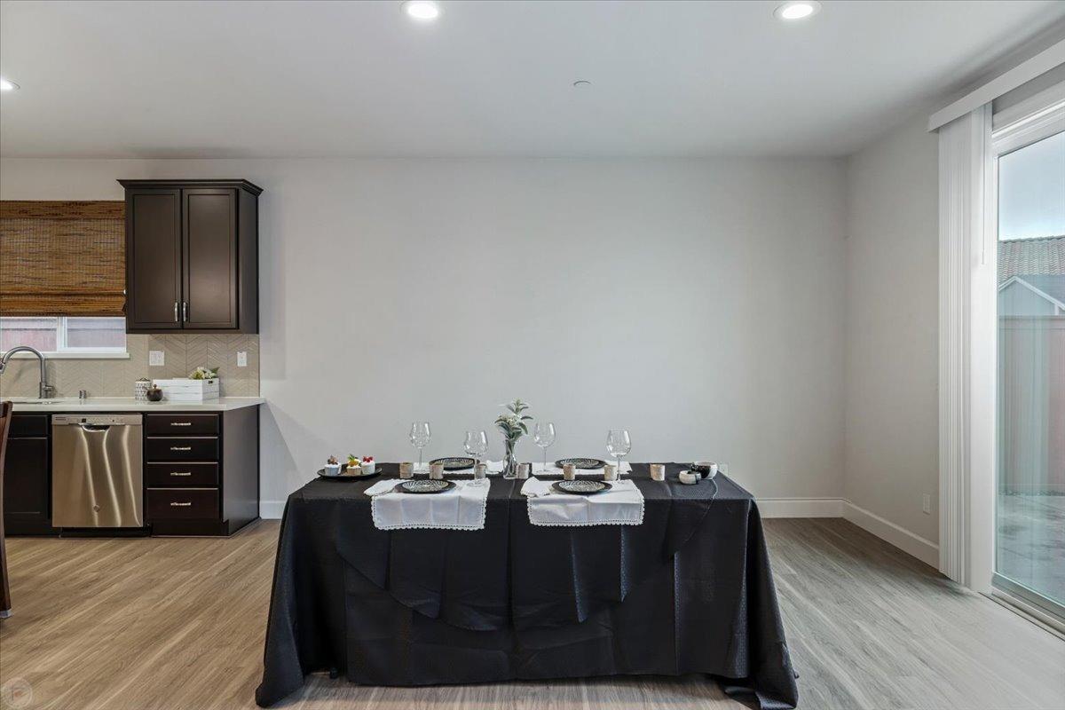 Detail Gallery Image 10 of 47 For 1485 United St, Manteca,  CA 95337 - 3 Beds | 2/1 Baths
