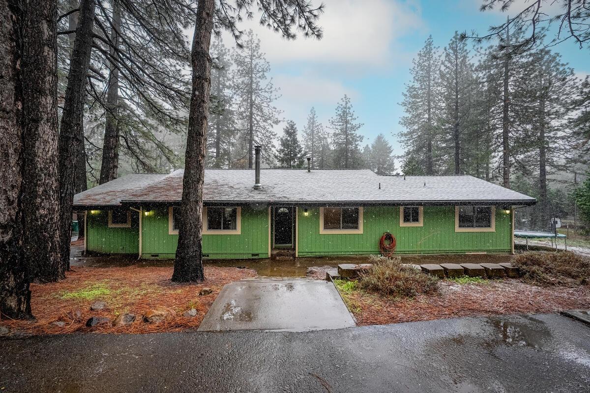 Photo of 3300 Sly Park Rd in Pollock Pines, CA