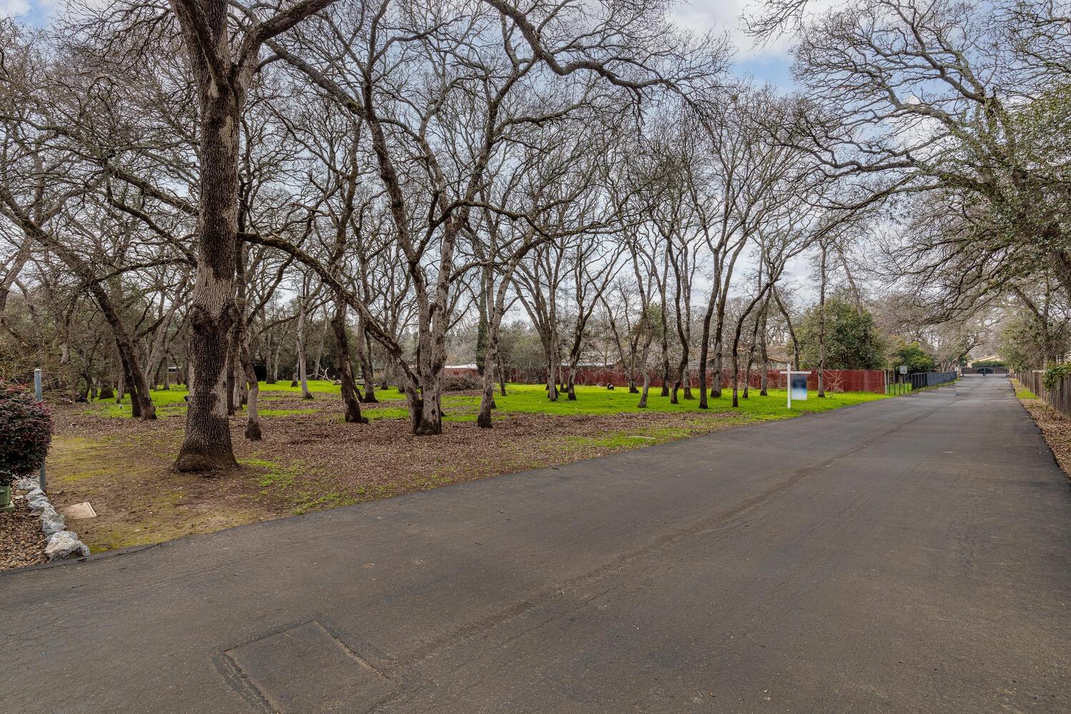 Detail Gallery Image 6 of 23 For 0 Secluded Oaks Ln, Carmichael,  CA 95608 - – Beds | – Baths