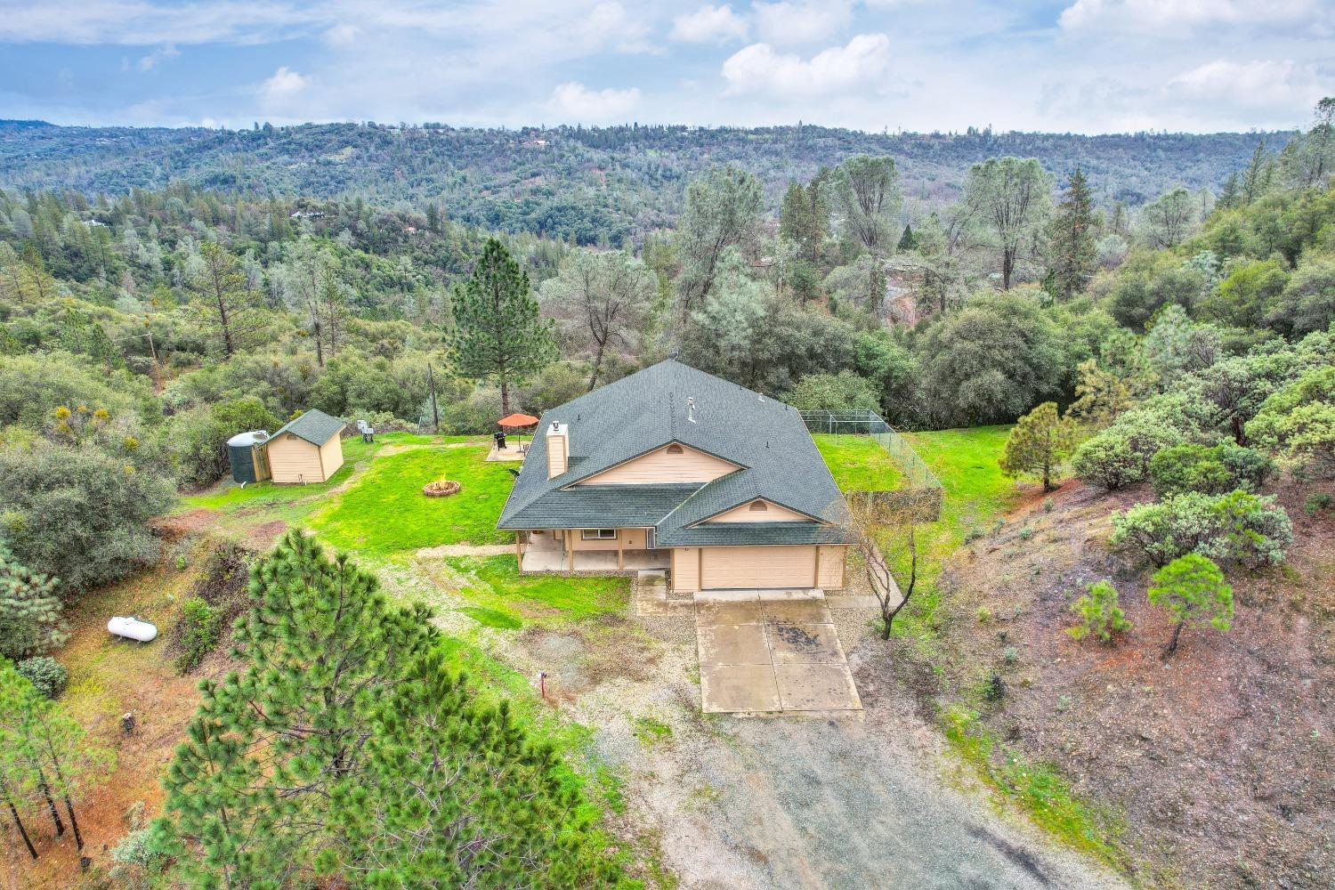 Detail Gallery Image 3 of 65 For 13675 Shake Ridge Rd, Sutter Creek,  CA 95685 - 3 Beds | 2 Baths