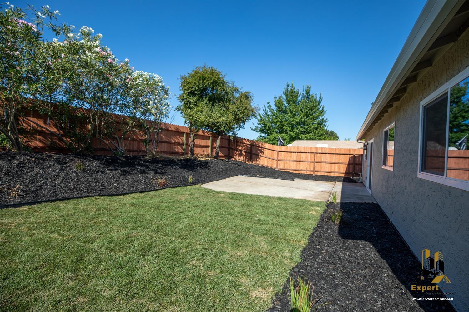 Detail Gallery Image 21 of 34 For 5109 Saint Lo Ct, Sacramento,  CA 95842 - 2 Beds | 1 Baths