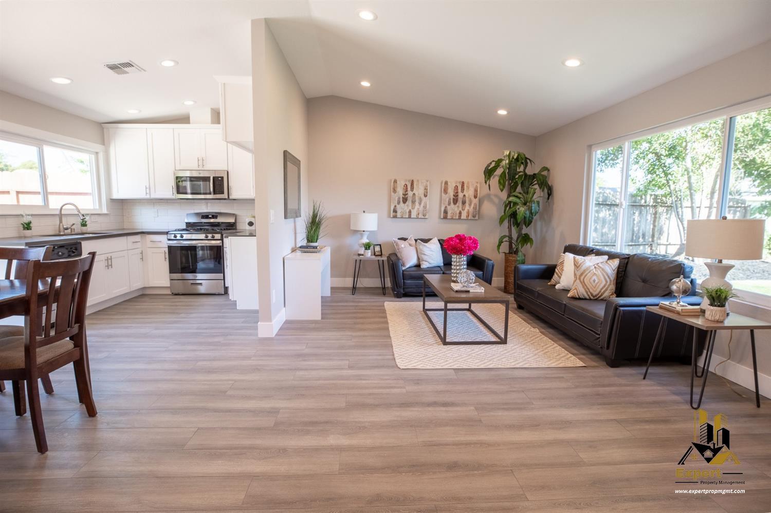 Detail Gallery Image 20 of 34 For 5109 Saint Lo Ct, Sacramento,  CA 95842 - 2 Beds | 1 Baths