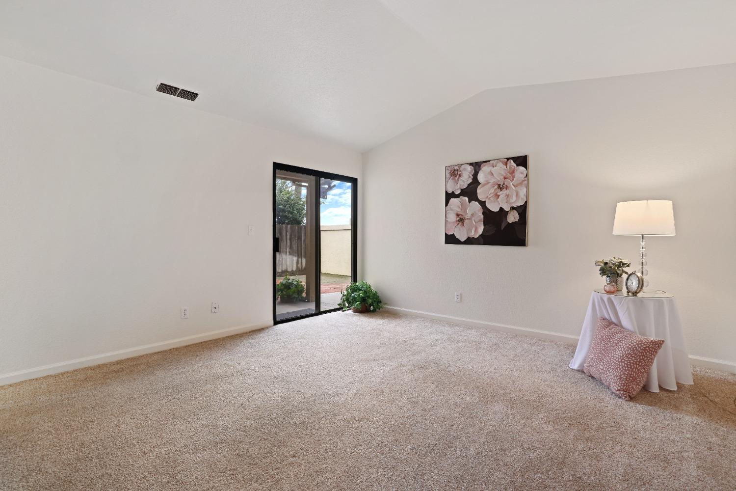 Detail Gallery Image 19 of 37 For 1305 Trinity Way, Turlock,  CA 95382 - 2 Beds | 2 Baths