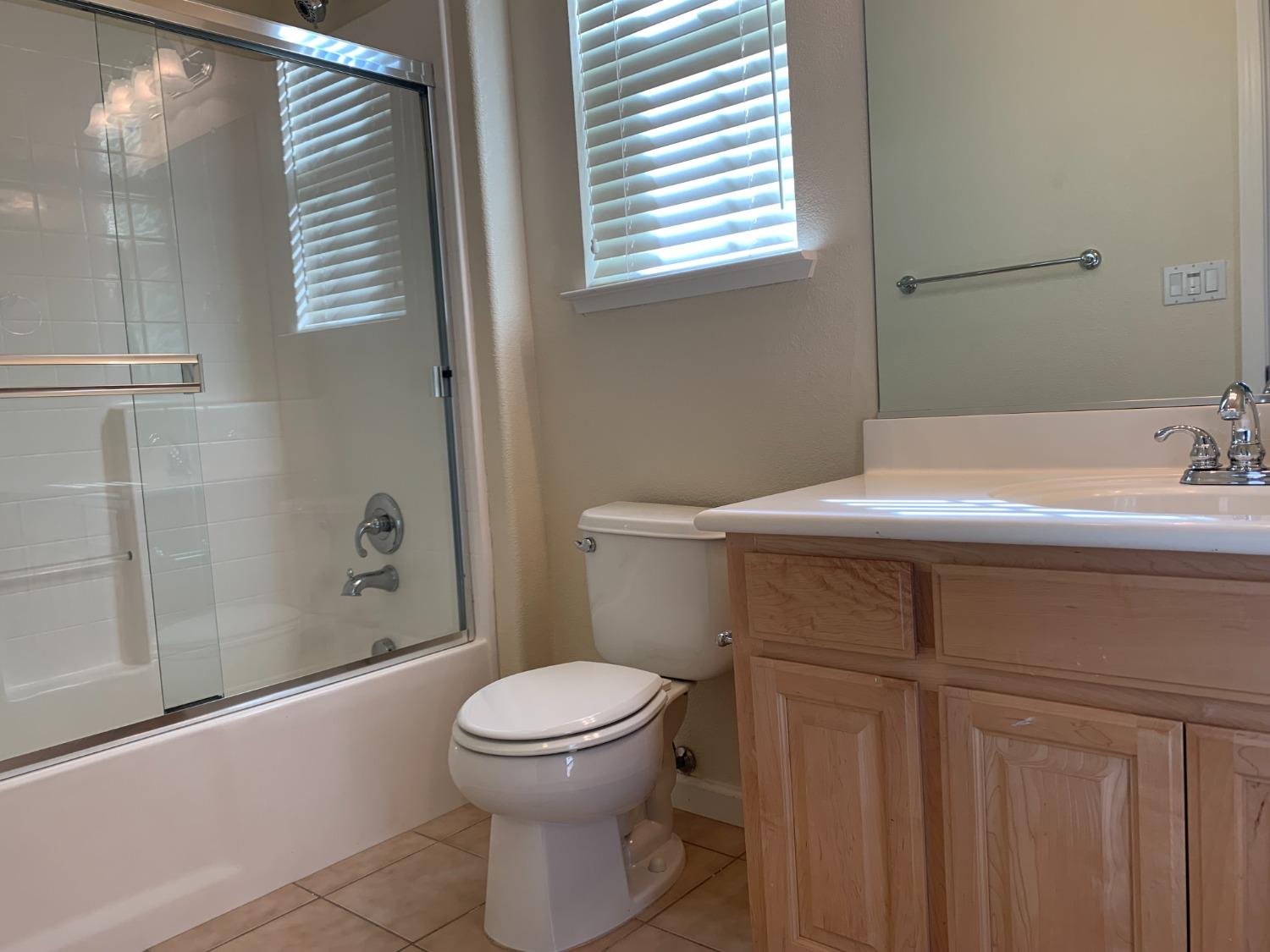 Detail Gallery Image 15 of 26 For 20863 Grapevine Dr, Patterson,  CA 95363 - 3 Beds | 2/1 Baths