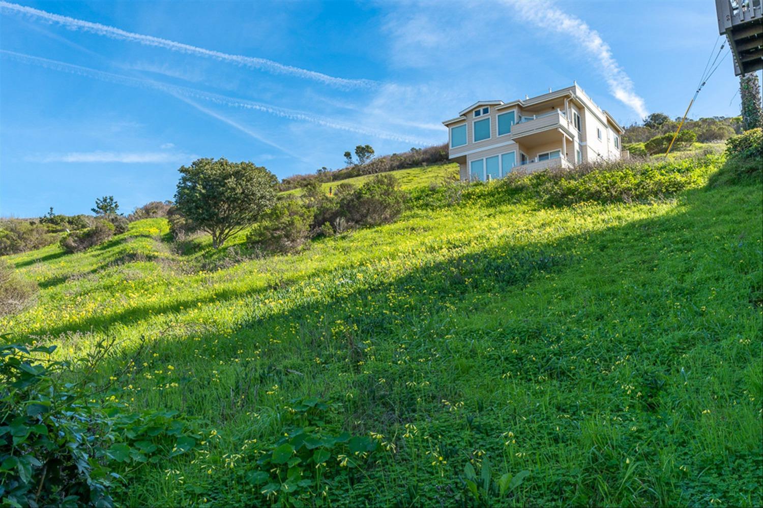 Cerro Gordo Avenue, Cayucos, California image 6