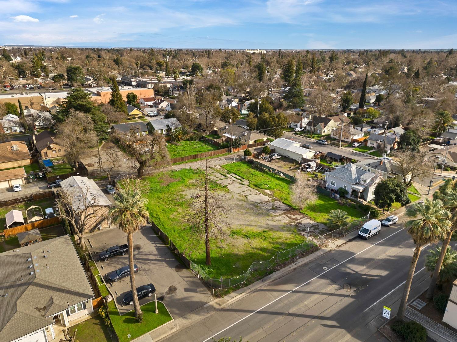 West Street, Woodland, California image 8