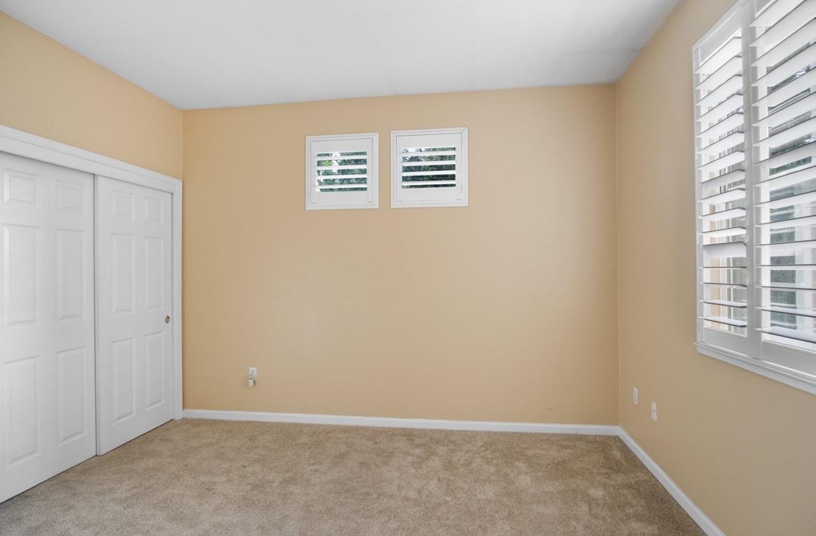 Detail Gallery Image 20 of 23 For 4322 Riverbank Ct, Stockton,  CA 95219 - 5 Beds | 3/1 Baths
