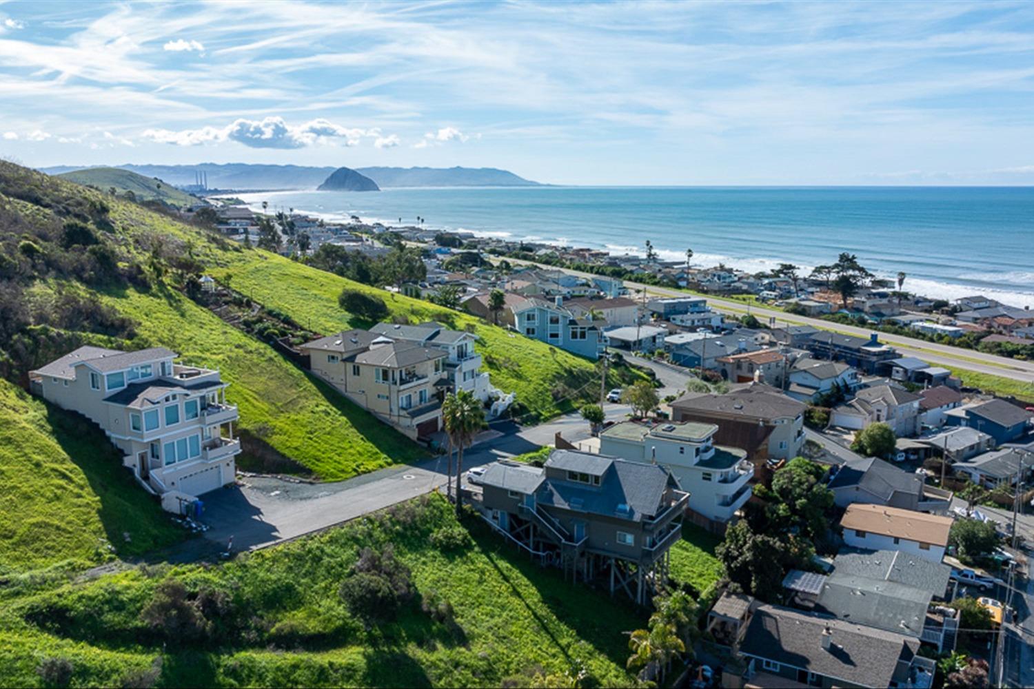 Cerro Gordo Avenue, Cayucos, California image 3