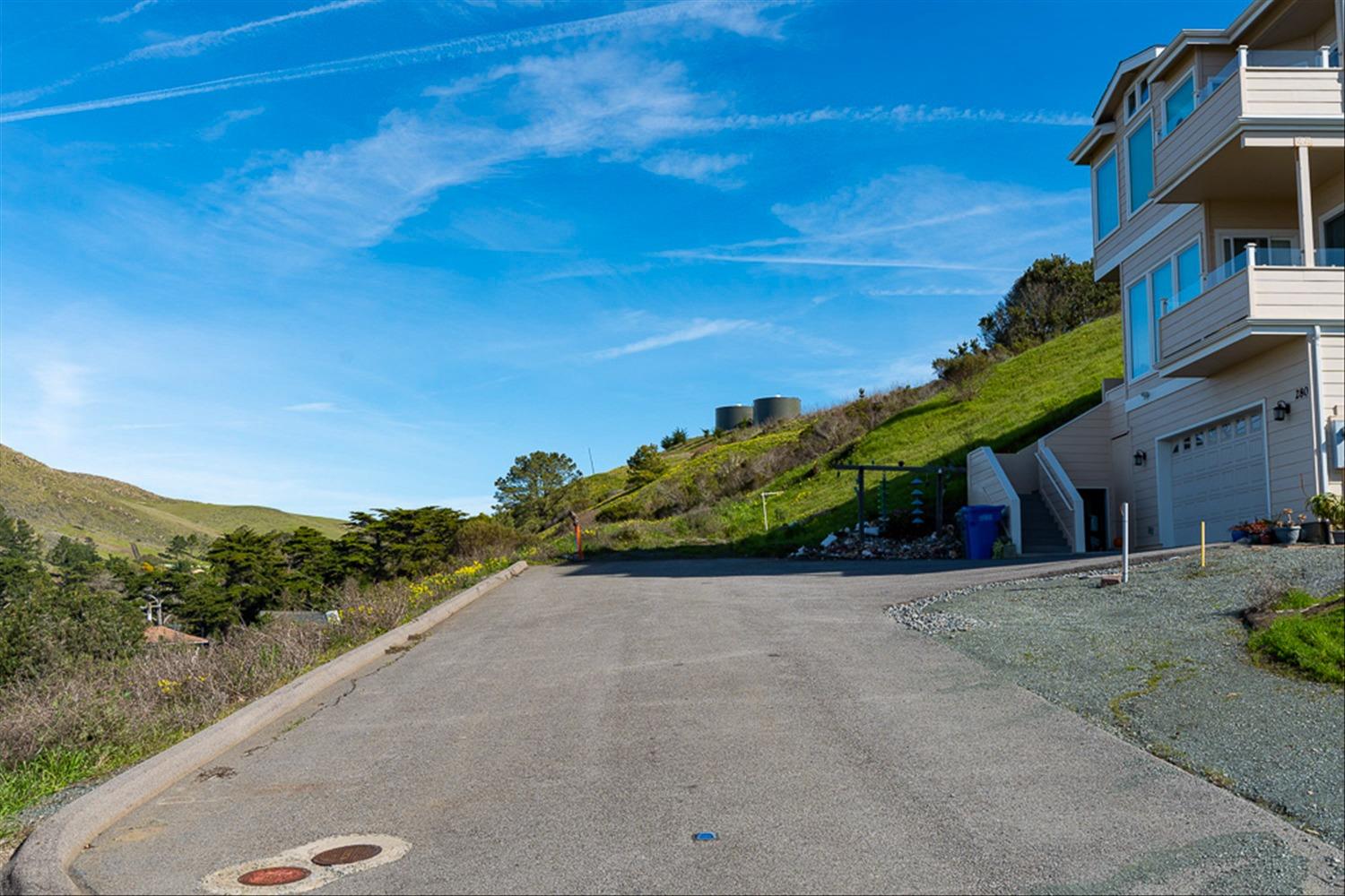 Cerro Gordo Avenue, Cayucos, California image 7