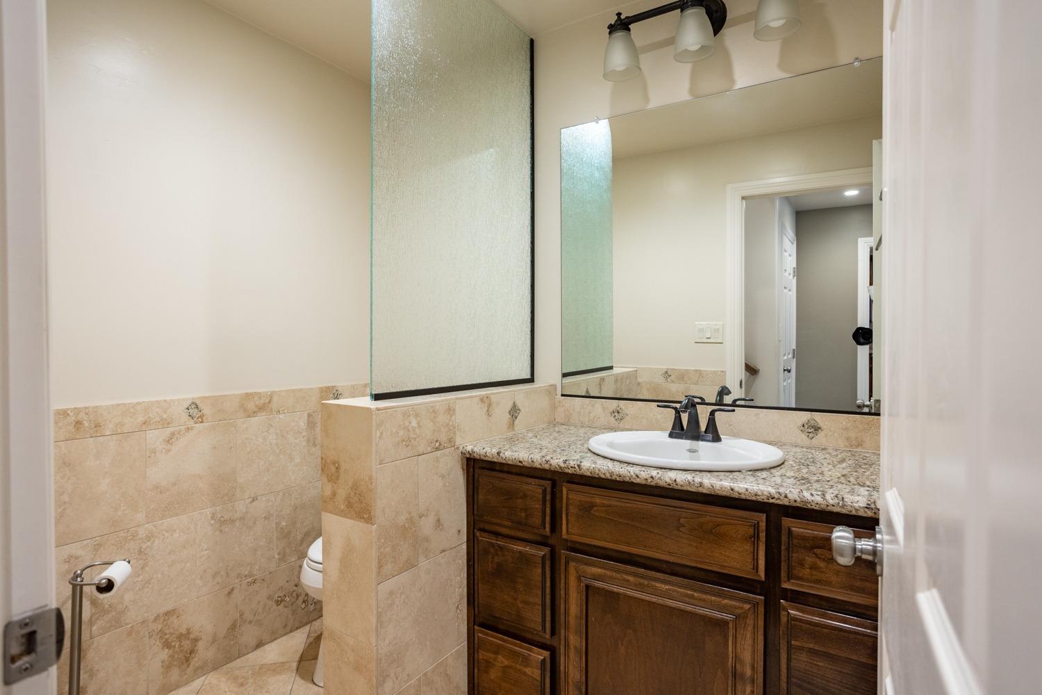 Detail Gallery Image 20 of 29 For 7444 Del Cielo Way, Modesto,  CA 95356 - 3 Beds | 2/1 Baths