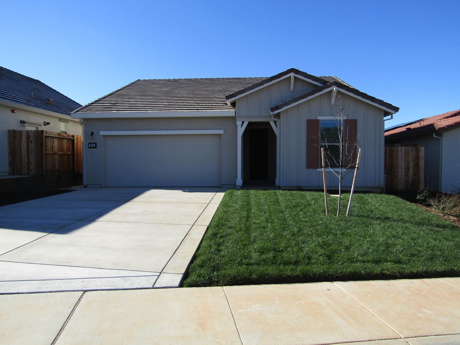 Detail Gallery Image 1 of 1 For 654 Morning Glory Cir, Ione,  CA 95640 - 3 Beds | 2 Baths