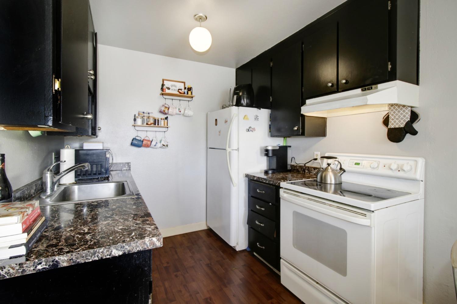 Detail Gallery Image 17 of 32 For 4332 Pacific Ave #30,  Stockton,  CA 95207 - 2 Beds | 1 Baths