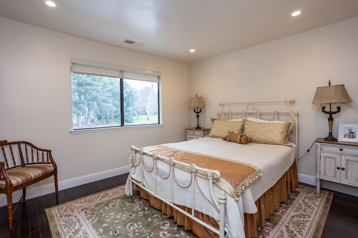 Detail Gallery Image 19 of 29 For 7444 Del Cielo Way, Modesto,  CA 95356 - 3 Beds | 2/1 Baths