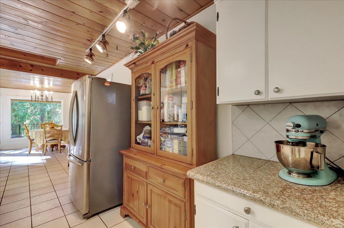 Detail Gallery Image 24 of 85 For 14322 Meadow Dr, Grass Valley,  CA 95945 - 3 Beds | 2 Baths