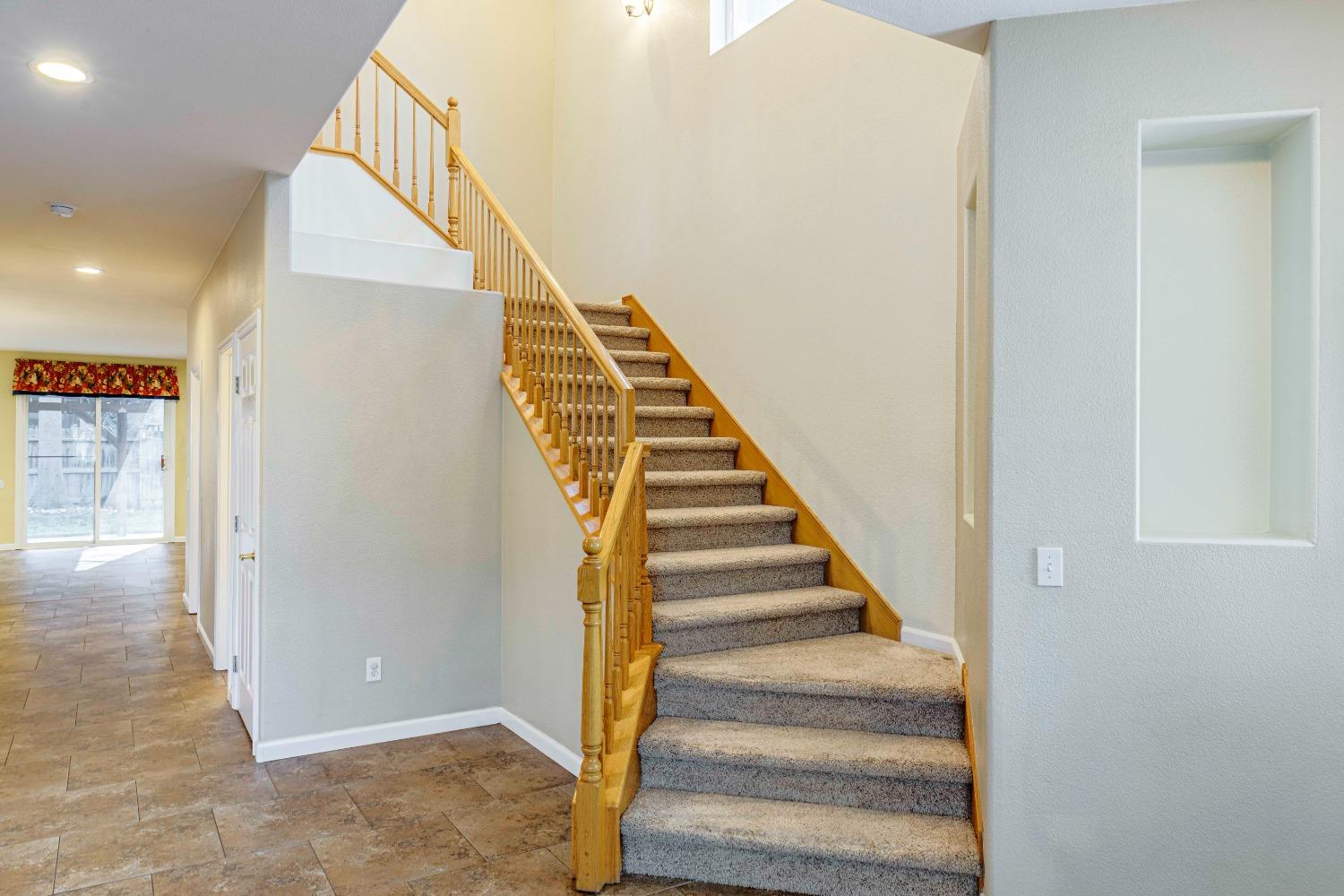 Detail Gallery Image 22 of 51 For 1620 Rose Garden Ct, Modesto,  CA 95356 - 4 Beds | 2/1 Baths