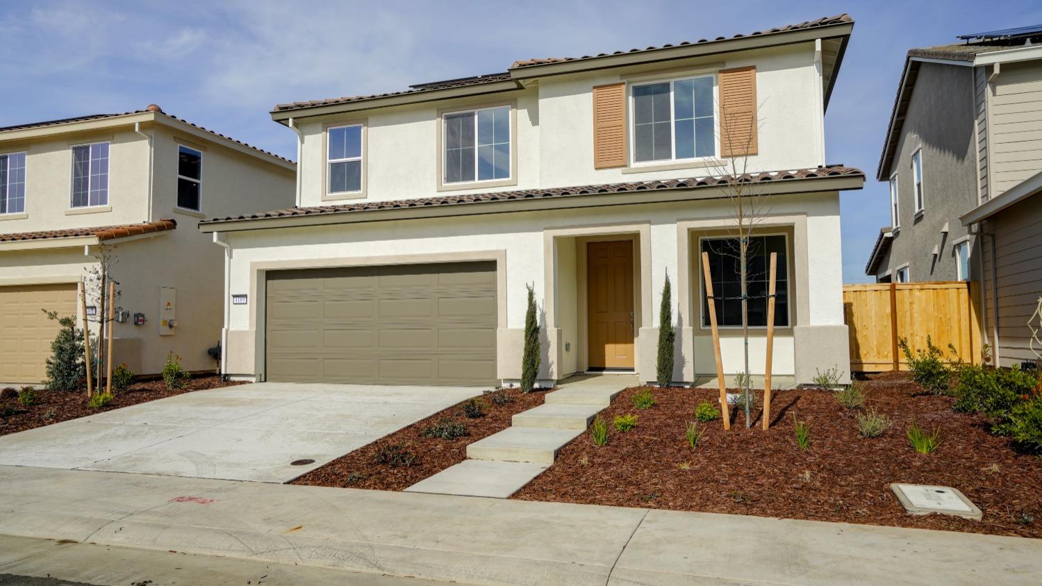 Detail Gallery Image 1 of 1 For 4169 Molten Creek Way, Roseville,  CA 95747 - 3 Beds | 2/1 Baths