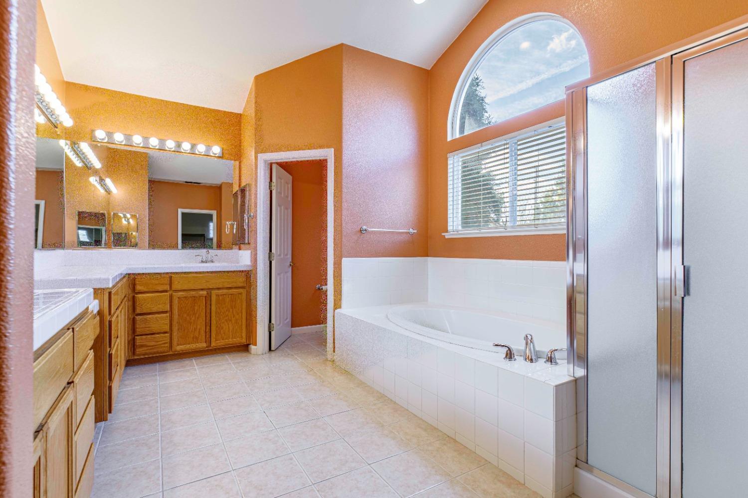 Detail Gallery Image 32 of 51 For 1620 Rose Garden Ct, Modesto,  CA 95356 - 4 Beds | 2/1 Baths