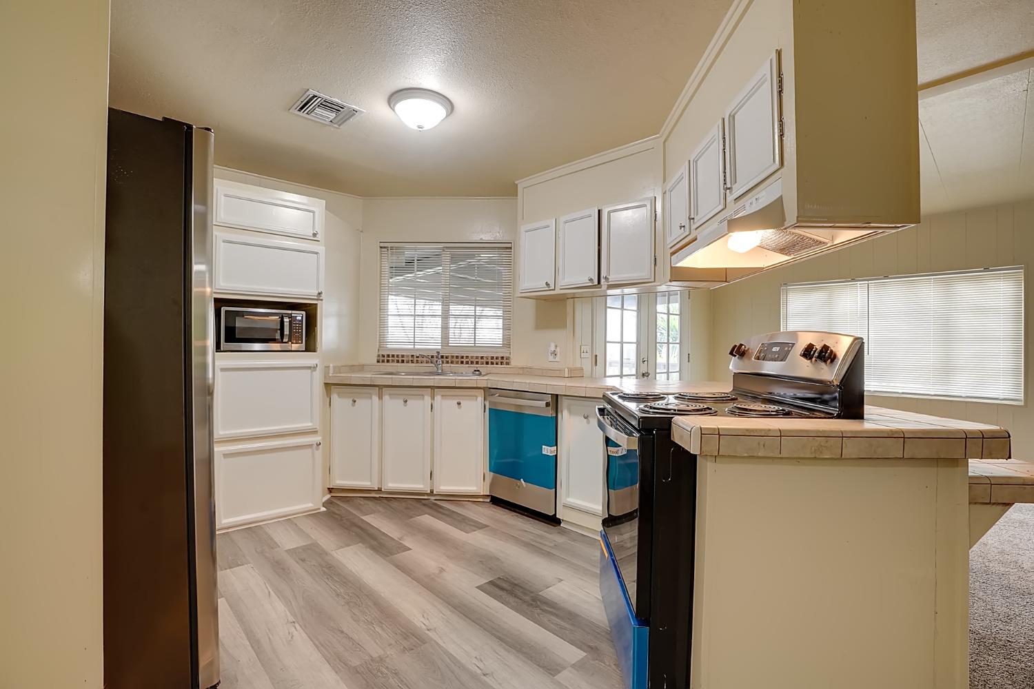 Detail Gallery Image 16 of 42 For 4399 Aplicella Ct 57, Manteca,  CA 95337 - 3 Beds | 2 Baths