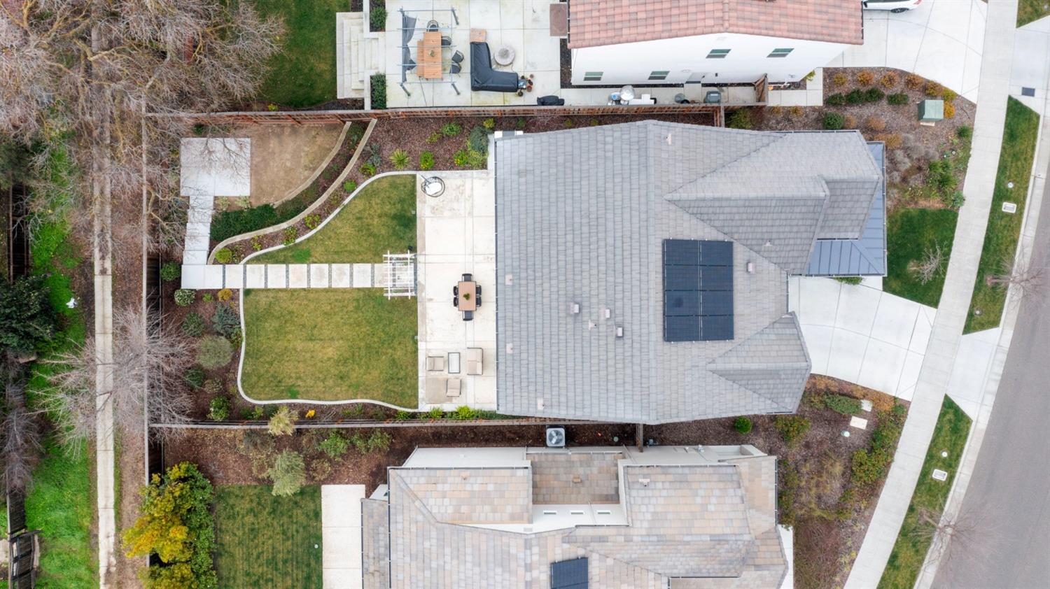 5Th Avenue, Sacramento, CA, 95818-