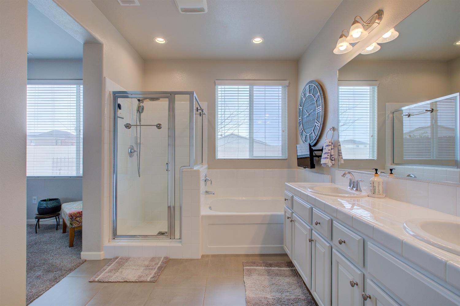 Detail Gallery Image 17 of 21 For 171 Barker Ln, Merced,  CA 95348 - 3 Beds | 2 Baths
