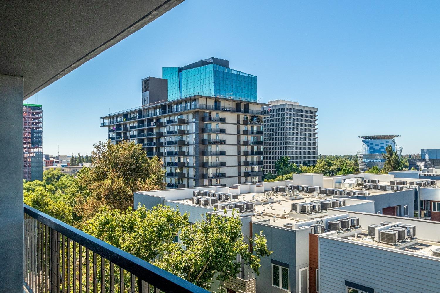 Detail Gallery Image 13 of 21 For 500 N St #1108,  Sacramento,  CA 95814 - 2 Beds | 2 Baths