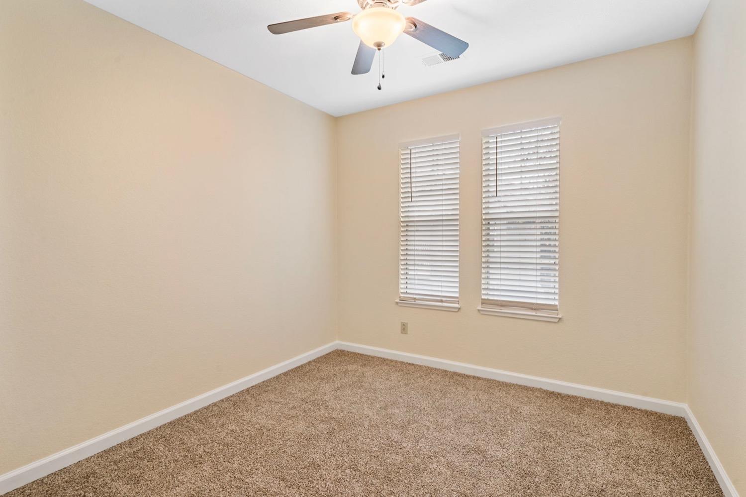 Detail Gallery Image 14 of 55 For 2400 Eilers Ln #1902,  Lodi,  CA 95242 - 2 Beds | 2 Baths