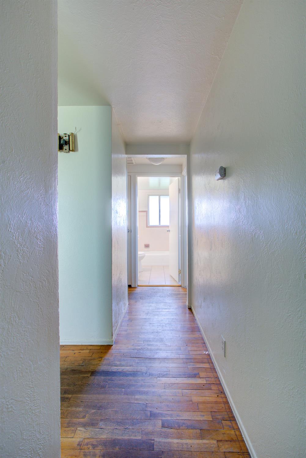 Detail Gallery Image 21 of 50 For 216 Elm Ave, Atwater,  CA 95301 - 3 Beds | 2 Baths