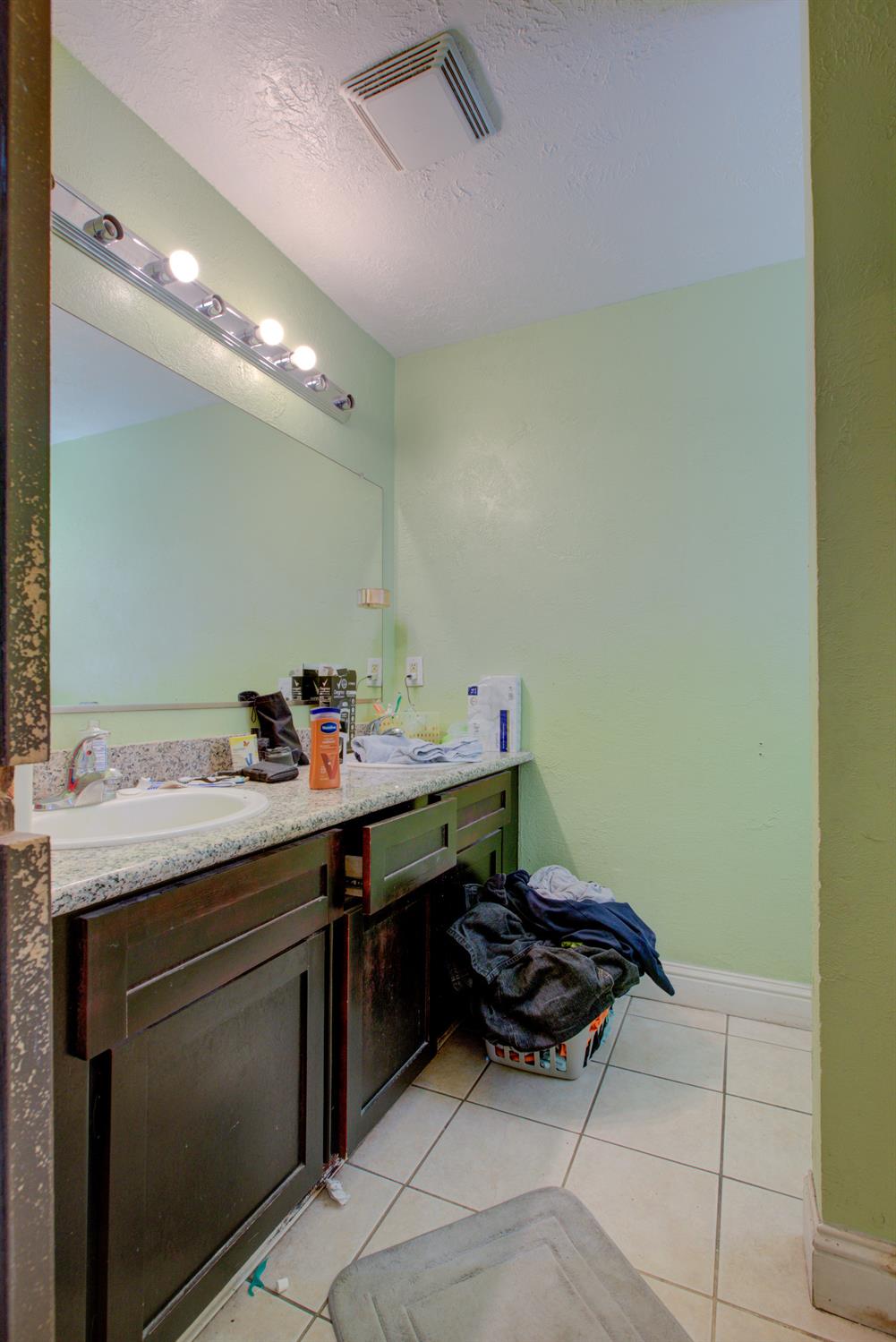 Detail Gallery Image 21 of 25 For 423 Cindy Dr, Atwater,  CA 95301 - 3 Beds | 2 Baths