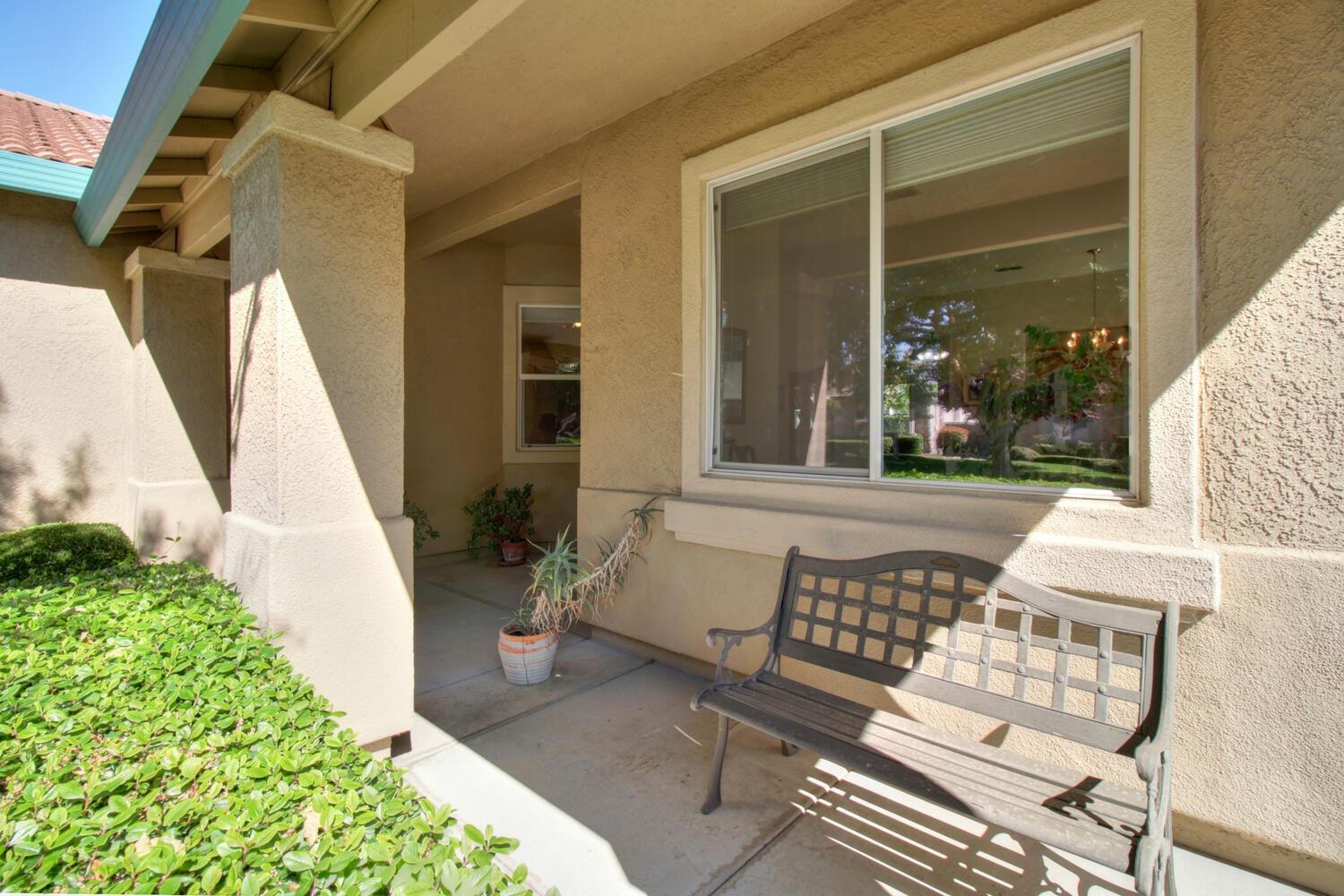 Detail Gallery Image 29 of 48 For 2817 Robinson Creek Ln, Elk Grove,  CA 95758 - 2 Beds | 2 Baths