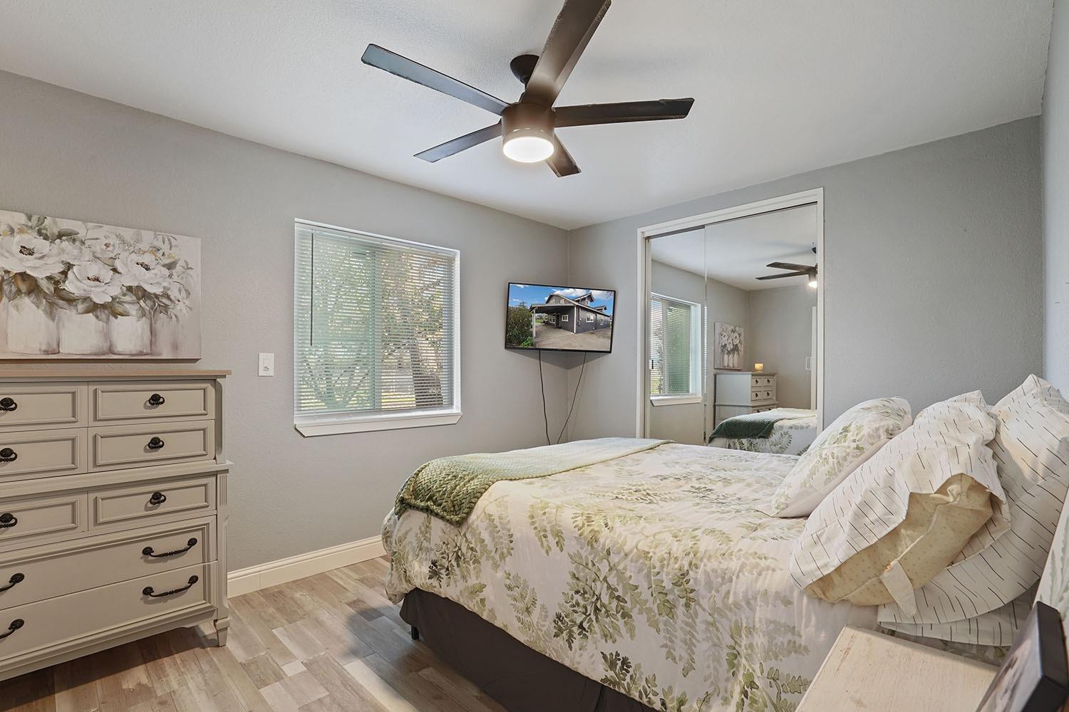 Detail Gallery Image 12 of 44 For 11123 E Live Oak Rd, Lodi,  CA 95240 - 4 Beds | 2 Baths