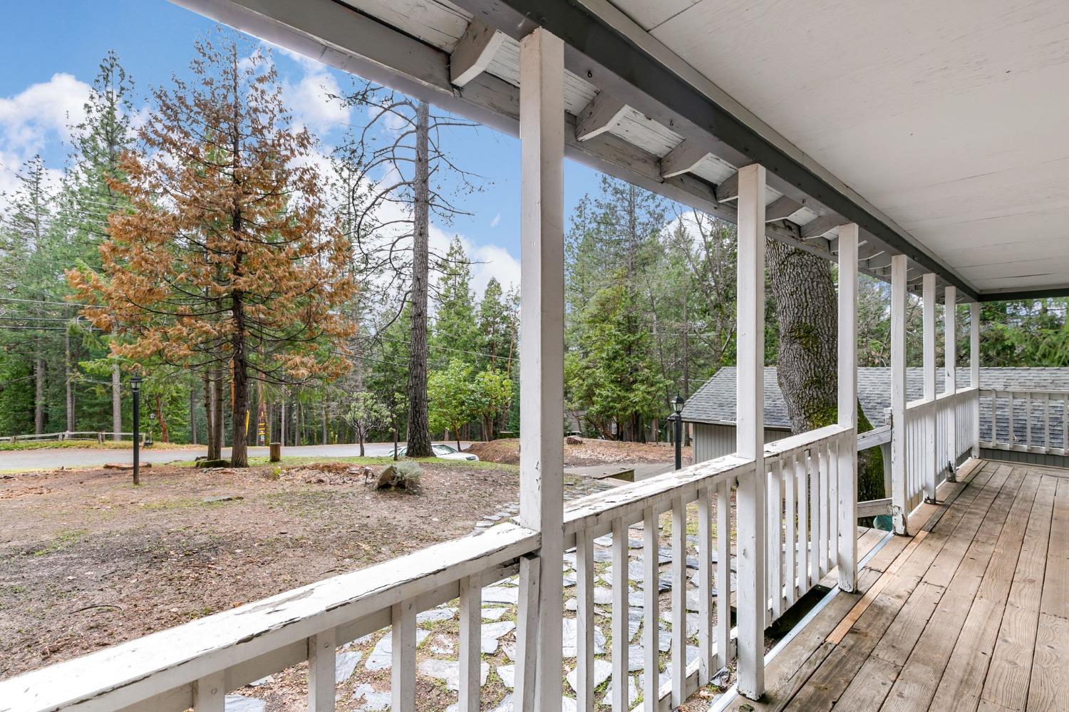 Detail Gallery Image 10 of 42 For 5597 Sierra Springs Dr, Pollock Pines,  CA 95726 - 2 Beds | 2 Baths