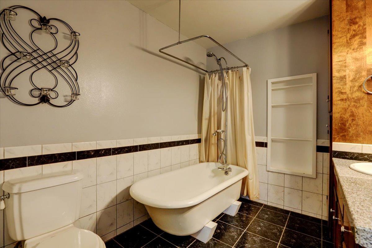 Detail Gallery Image 27 of 85 For 10255 Alterio Lane, Rough And Ready,  CA 95975 - 3 Beds | 2 Baths