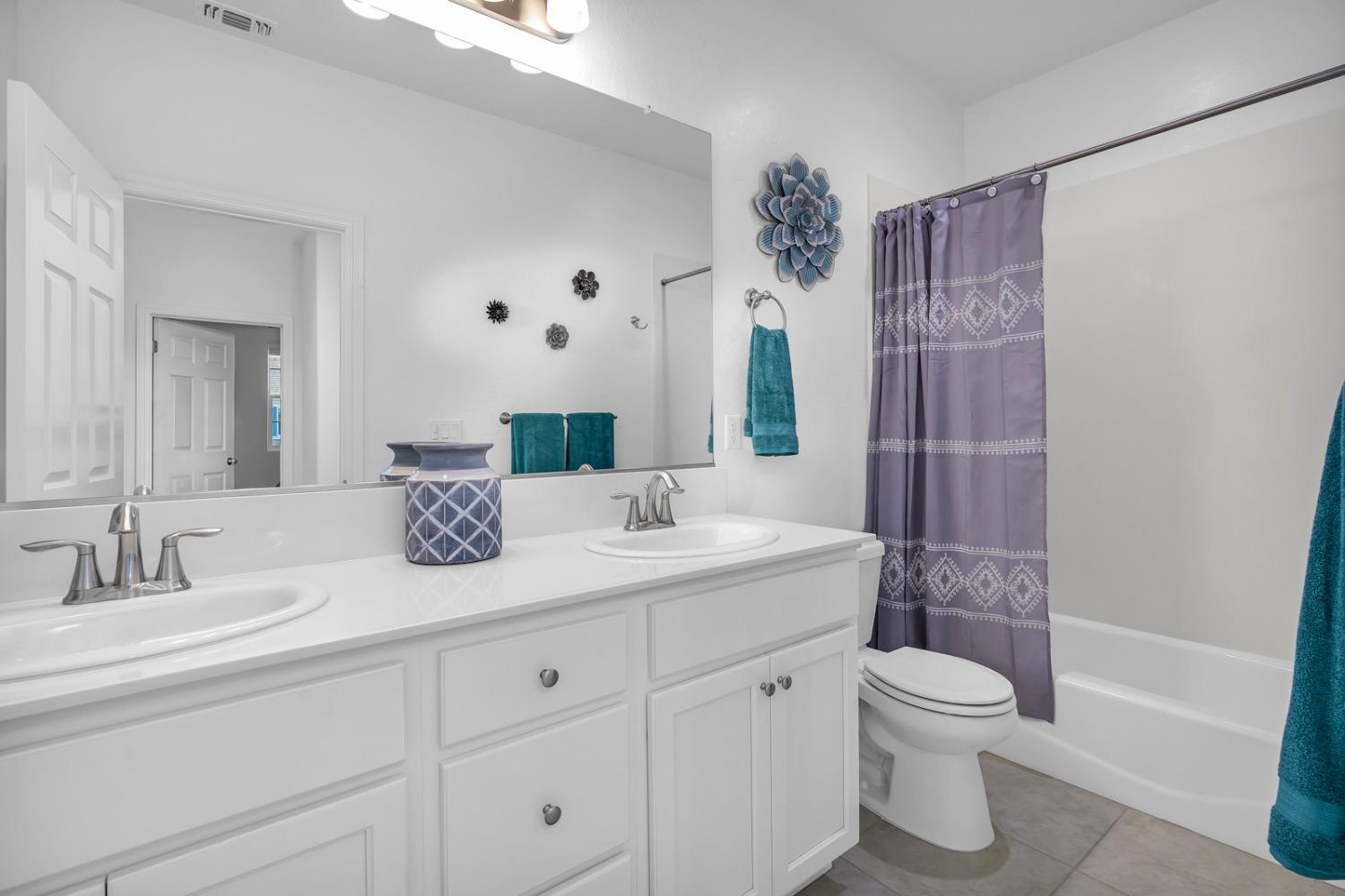 Detail Gallery Image 34 of 56 For 14675 Spanish Bay Way, Chowchilla,  CA 93610 - 4 Beds | 2 Baths