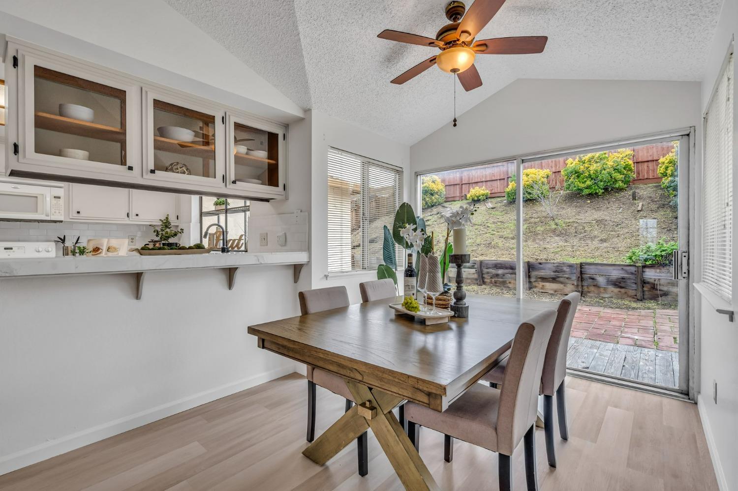 Maywood Way, Antioch, California image 15