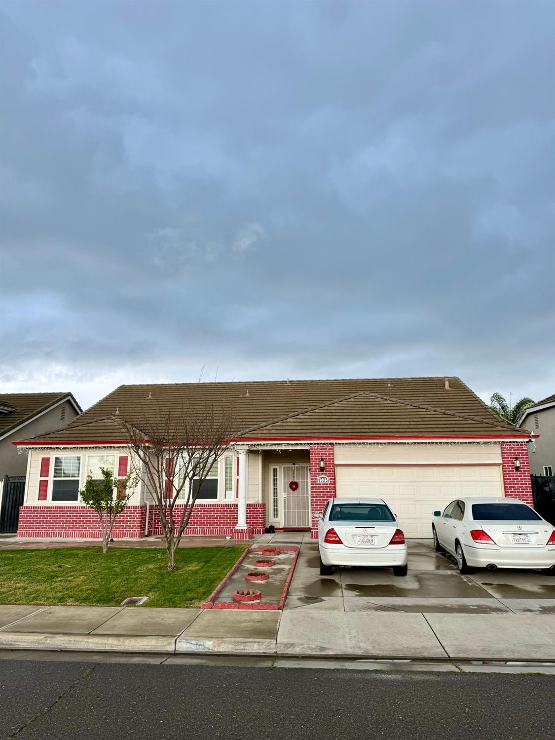 Emerald Drive, Livingston, California image 1
