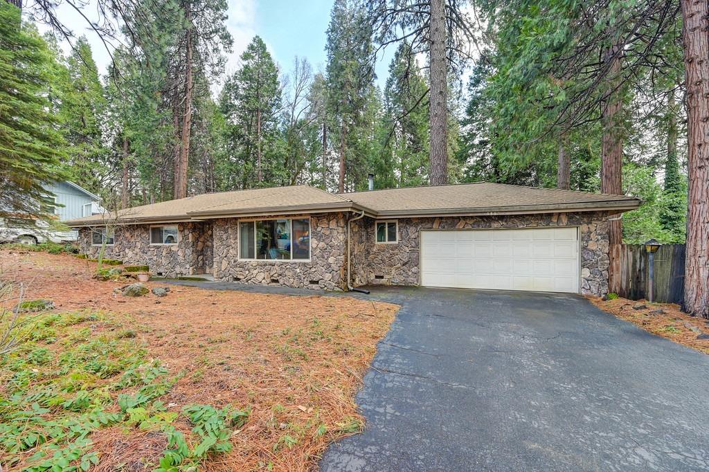 Detail Gallery Image 1 of 28 For 6860 Ridgeway Dr, Pollock Pines,  CA 95726 - 3 Beds | 2/1 Baths