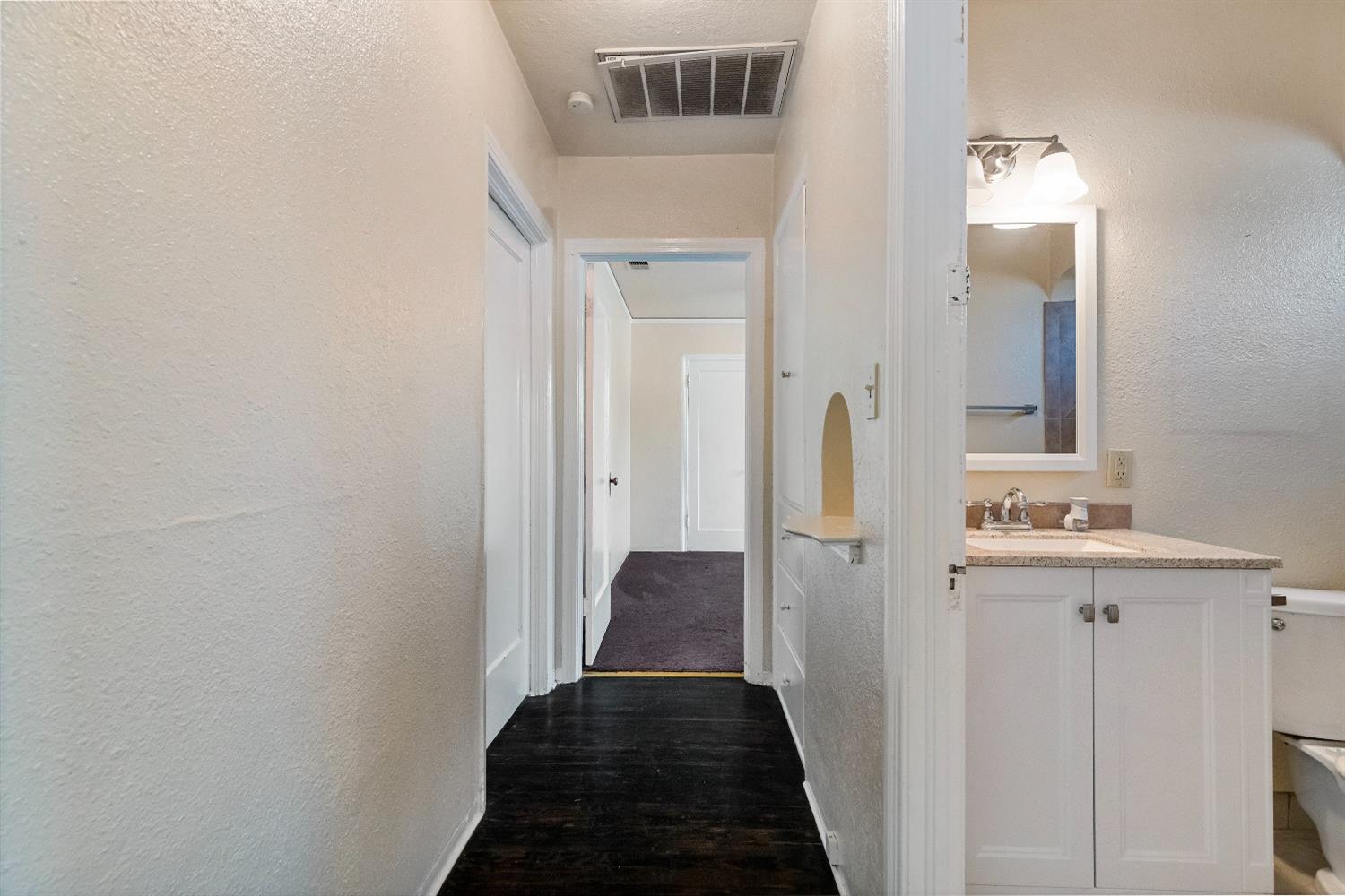 Detail Gallery Image 25 of 33 For 2144 W Rose St, Stockton,  CA 95203 - 3 Beds | 1/1 Baths