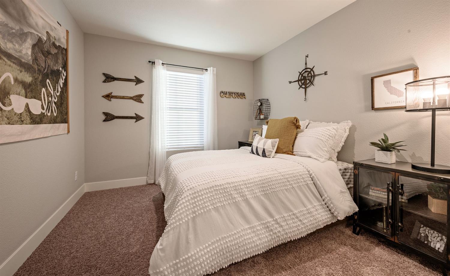 Detail Gallery Image 18 of 19 For 393 Broadstone Ct #462,  Los Banos,  CA 93635 - 4 Beds | 2 Baths