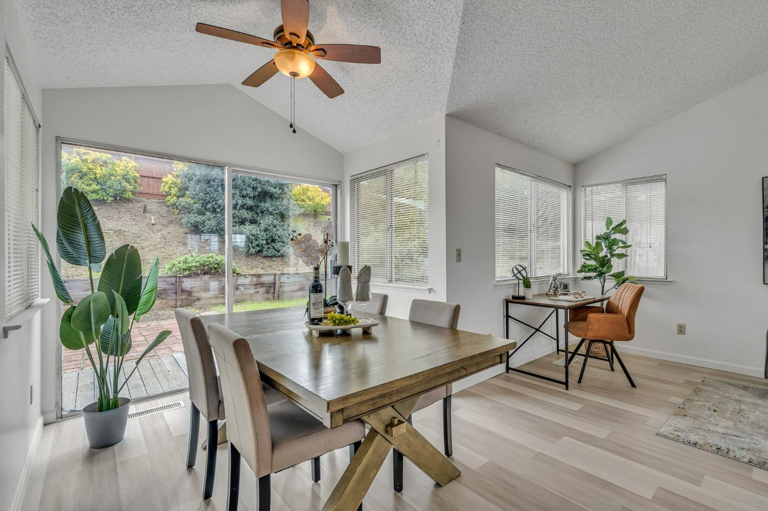 Maywood Way, Antioch, California image 16