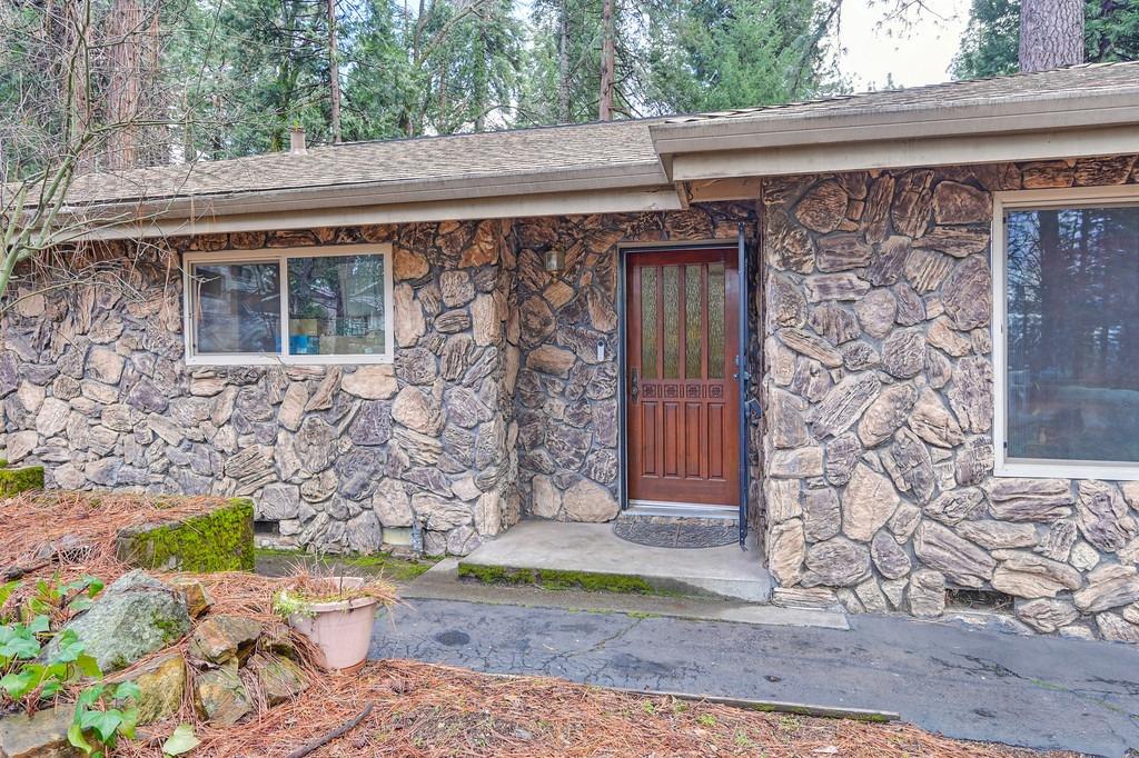 Detail Gallery Image 8 of 28 For 6860 Ridgeway Dr, Pollock Pines,  CA 95726 - 3 Beds | 2/1 Baths