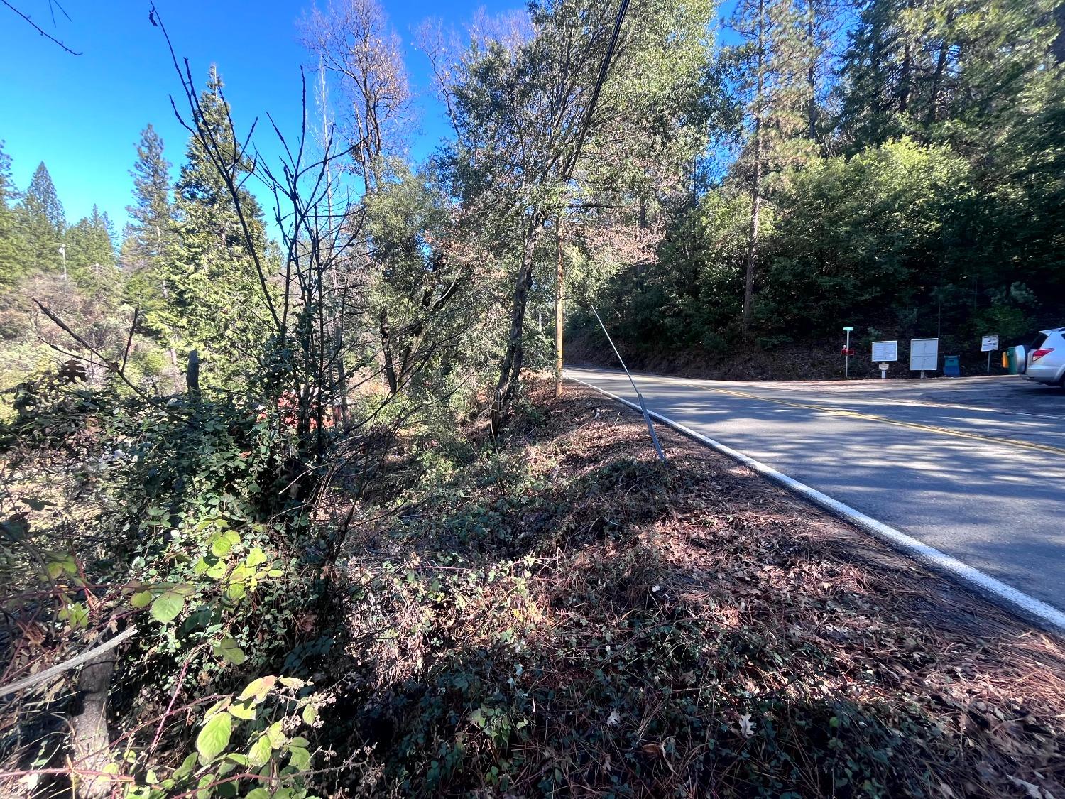Photo of 6902 Sly Park Rd in Placerville, CA