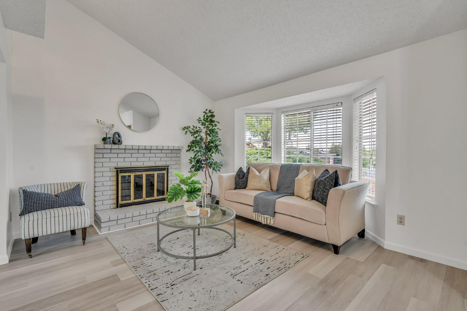 Maywood Way, Antioch, California image 9